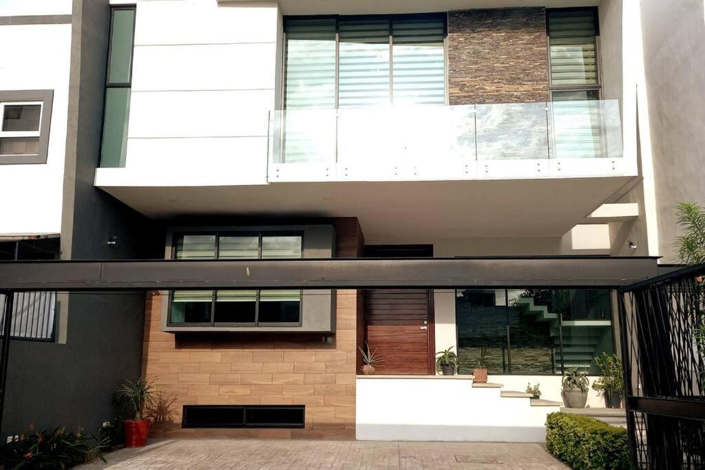 New 4 Bedroom House Sleeps 16 Pool, Bbq And More! Puerto Vallarta Bagian luar foto